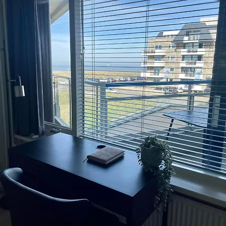 Sterflat 67 Apartment Egmond aan Zee